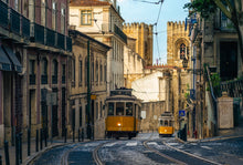 Afbeelding in Gallery-weergave laden, Portugal Magazine #1 (digitaal product)